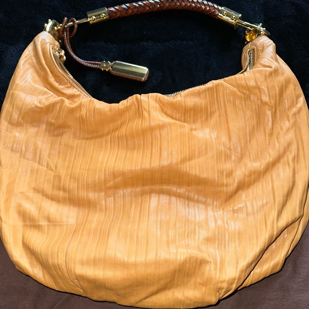 Elegant Tan Leather Hobo Bag